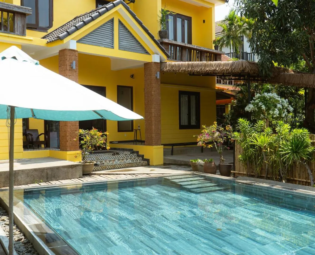 Aki Hoi An Villa Bed & Breakfast