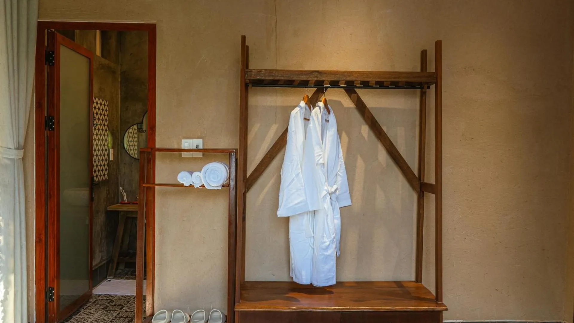 Bed & Breakfast Aki Hoi An Villa